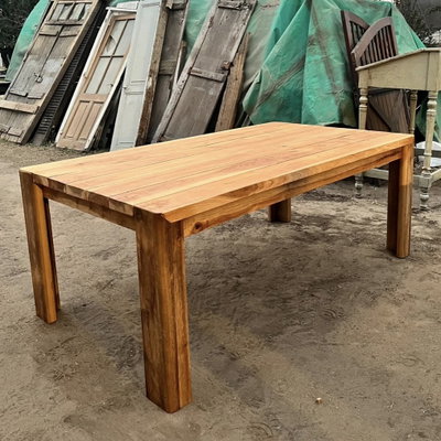 Mesa Bristró