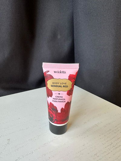 CREMA DE MANOS PERFUMADA