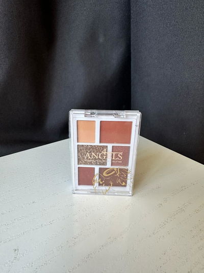 PALETA DE SOMBRAS NUDE