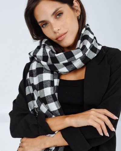 PASHMINA A CUADROS NEGRA