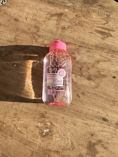 Agua micelar