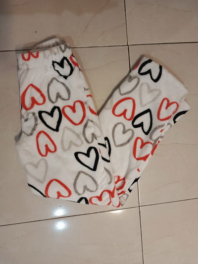 Pantalón corazones 