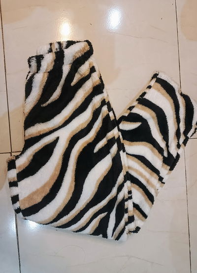 Pantalón cebra bifaz