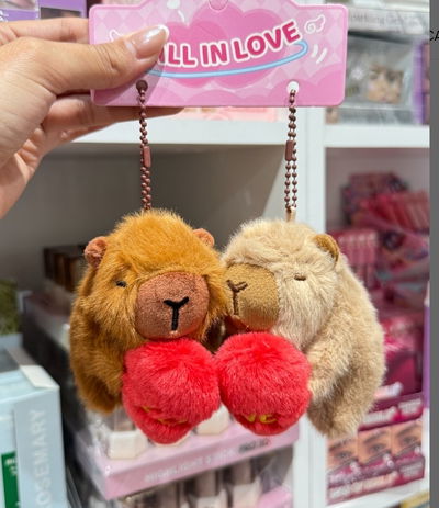 Peluche capy barra doble