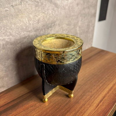 Mate Imperial EXCLUSIVO, Virola Bronce, Cuero Labrado, Base en Bronce -Modelo 57