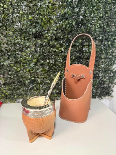 PROMO 4 - Mate Imperial, Bombillón + Porta Mate para Auto de REGALO.