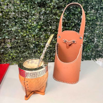 PROMO 3 - Mate Imperial, Bombillón + Porta Mate para Auto de REGALO.