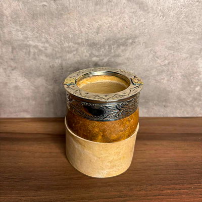Mate Imperial CRIOLLO, Virola Alpaca, Apliques en Bronce, Base Cuero - Modelo 3