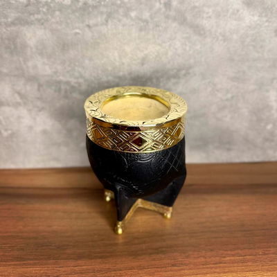 Mate Imperial EXCLUSIVO, Virola Bronce, Cuero LABRADO, Base en Bronce - Modelo 1