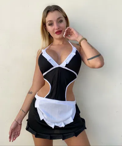 Disfraz de Mucama Lady Karen 2