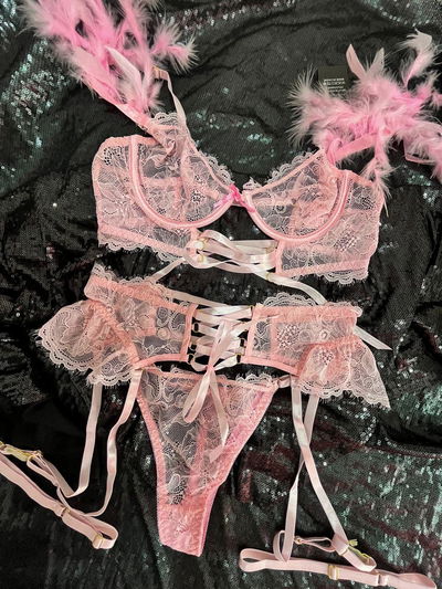 Conjunto importado Diva rosa