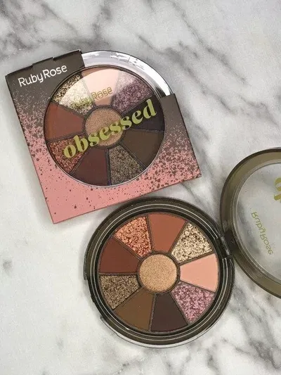 Paleta de sombras Obsessed - Ruby rose