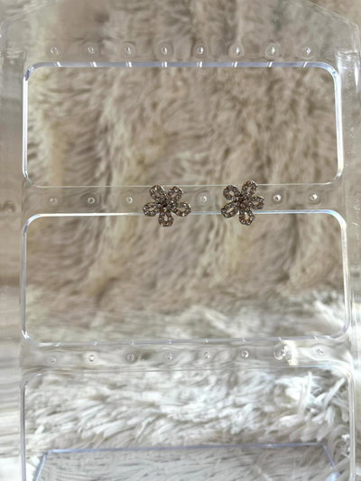 PASANTE FLOR CON CUBIC