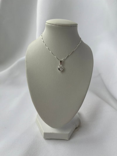 CORAZÓN CON CUBIC COLGANTE