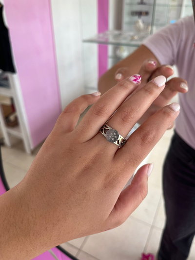 ANILLO CON CUBIC REDONDO