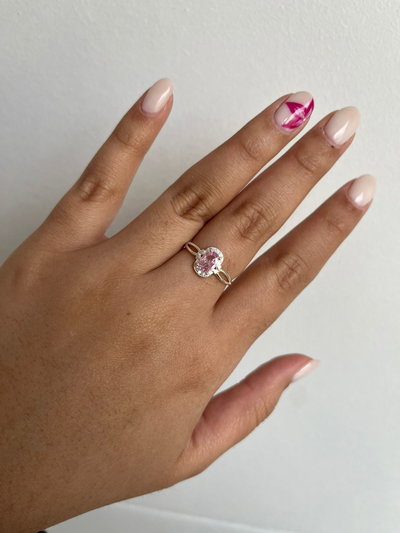 ANILLO CON PIEDRA ROSA