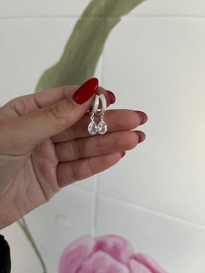HUGGIES CON MICROPAVE GOTA CUBIC