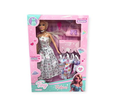 Muñeca Tiny con vestido