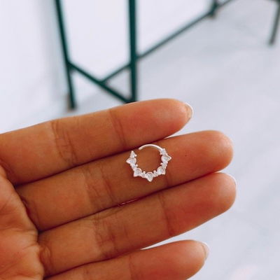 Argollita Piercing cubic