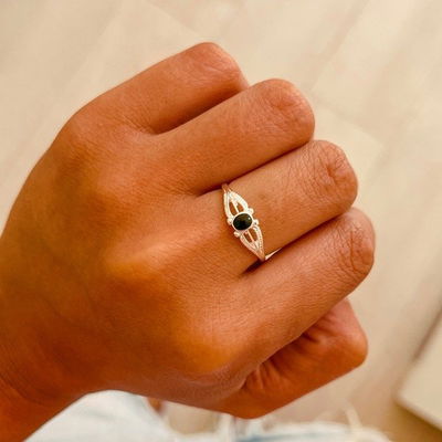 Anillo Emma Ónix T18