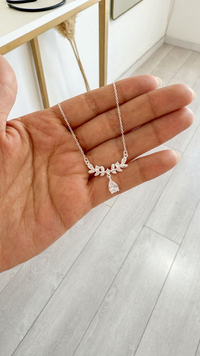 Collar Ramitas con Gota