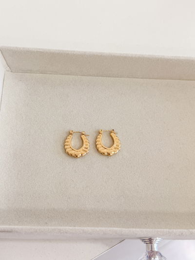 Argollas Celestina ACERO DORADO