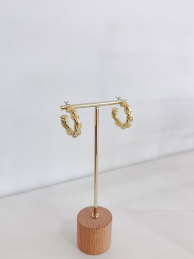 Semi Argollas Torzadas Chunky Dorado