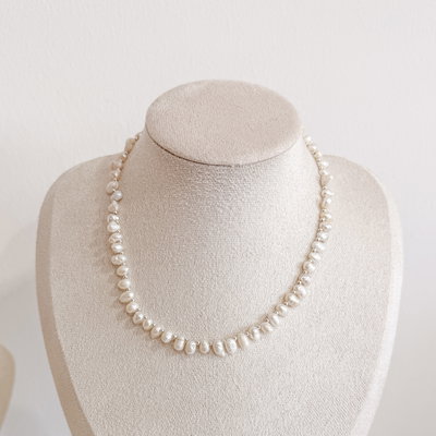 Collar con Perlas de Río