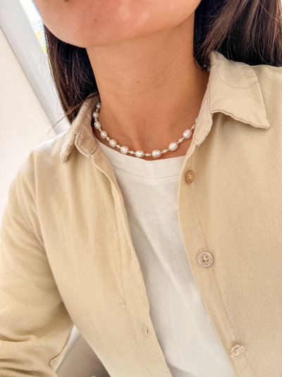 Collar con Perlas de Río