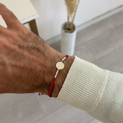Pulsera de Hilo Rojo Personalizable