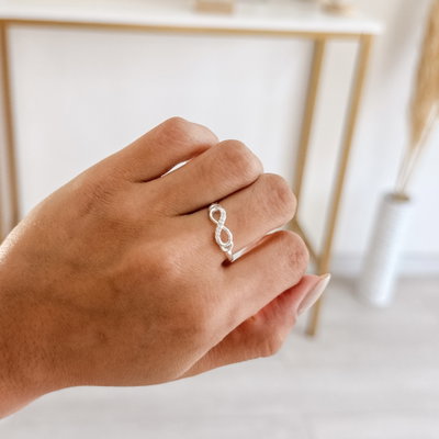 Anillo Infinito Talle 15