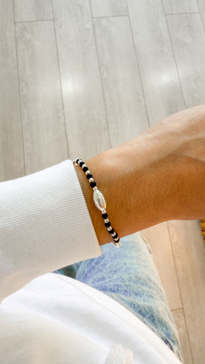 Pulsera Negra Bolitas