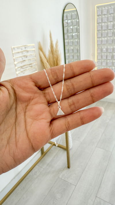 Conjunto Triángulo Cubic