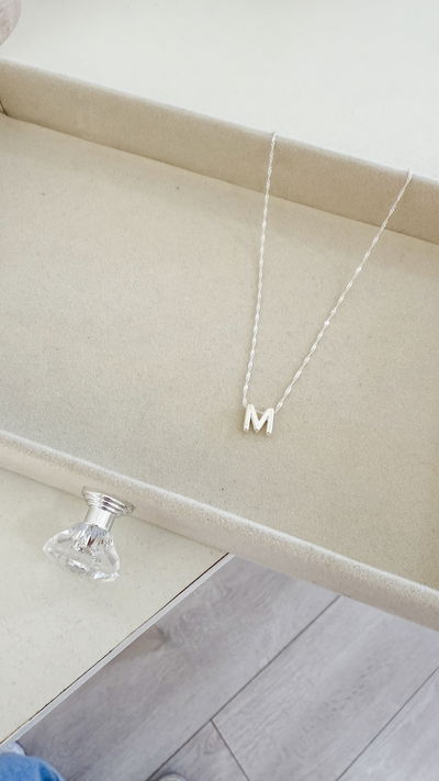 Conjunto con inicial pasante (consultar letra)