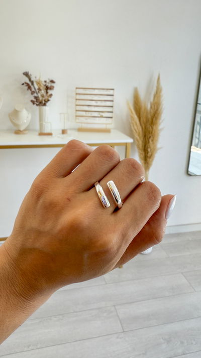 Anillo Ajustable Mia