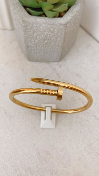 Pulsera Clavo ACERO DORADO WATERPROOF