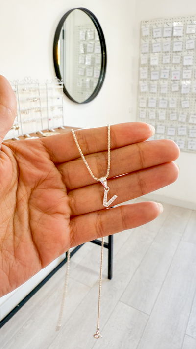 Conjunto Letra V