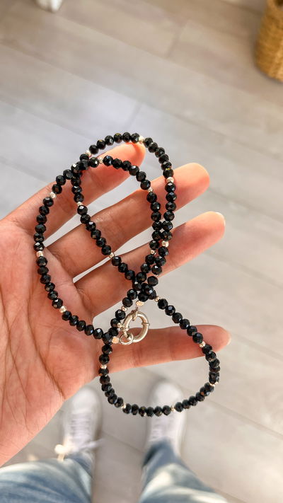Collar Black 50cm (cristal de roca)
