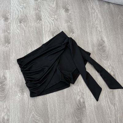 Short Lazo