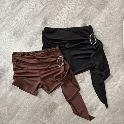 Short Nube