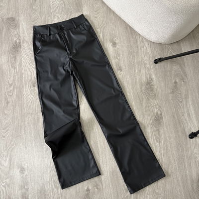 Pantalon Cuerina