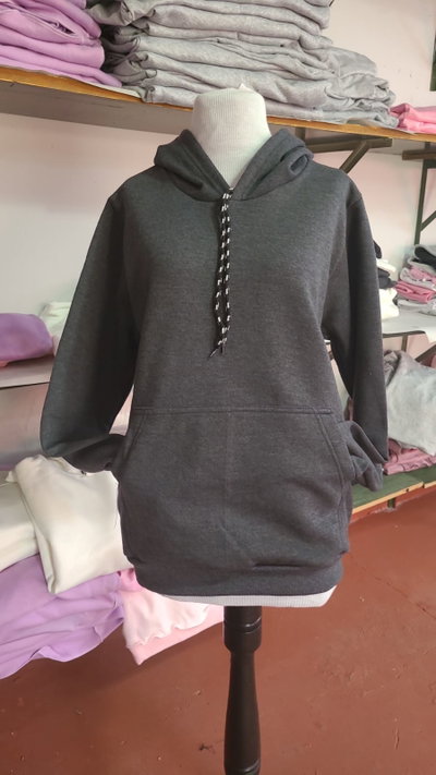 Buzo Oversized Canguro Unisex (color: negro)