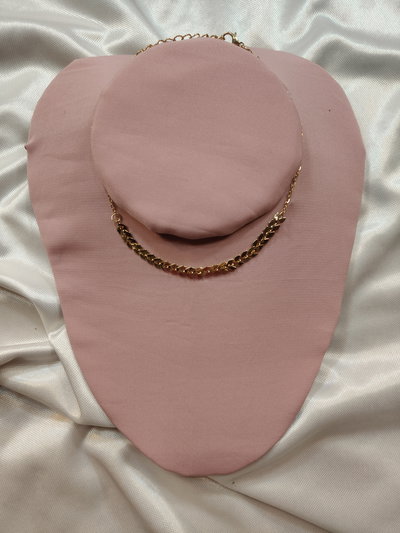 Gargantilla flechitas 