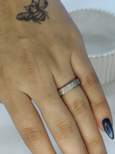 Anillo Brillo infinito plateado