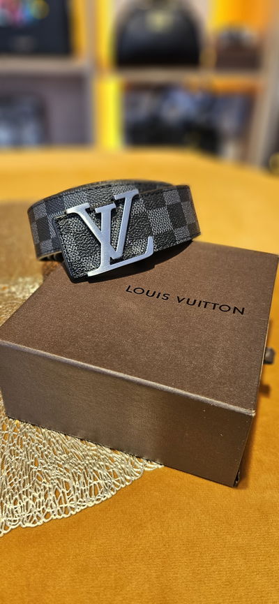 Cinto LV Monograma negro y azul