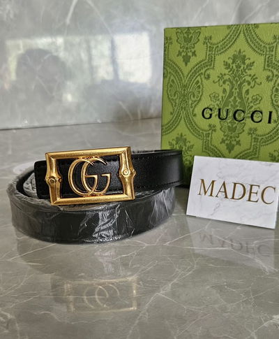 Cinturón Gucci Negro Hebilla Dorada