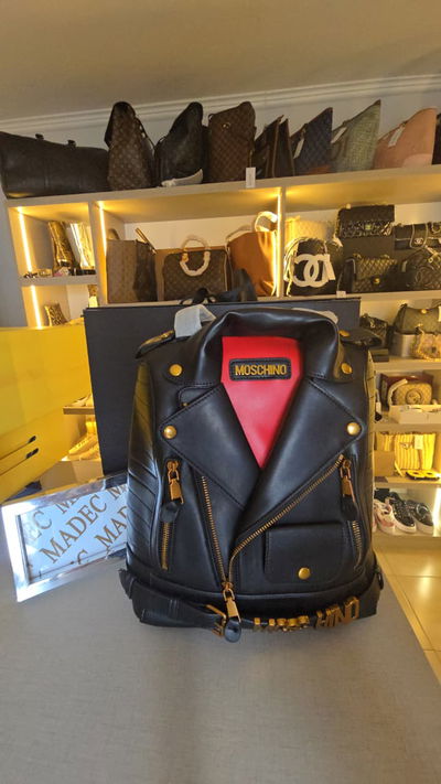 Mochila Negra Moschino