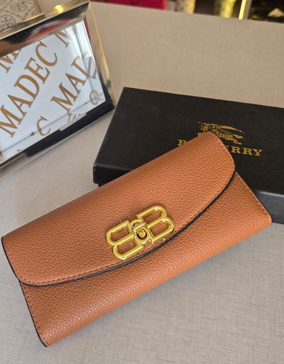 Billetera BurBerry Marron