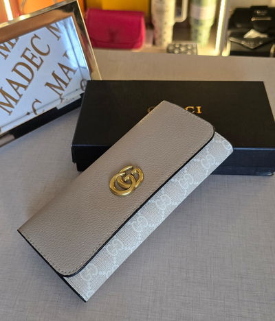 Billetera Gucci Marfil