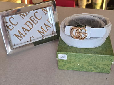 Cinto Gucci Blanco Hebilla Dorada